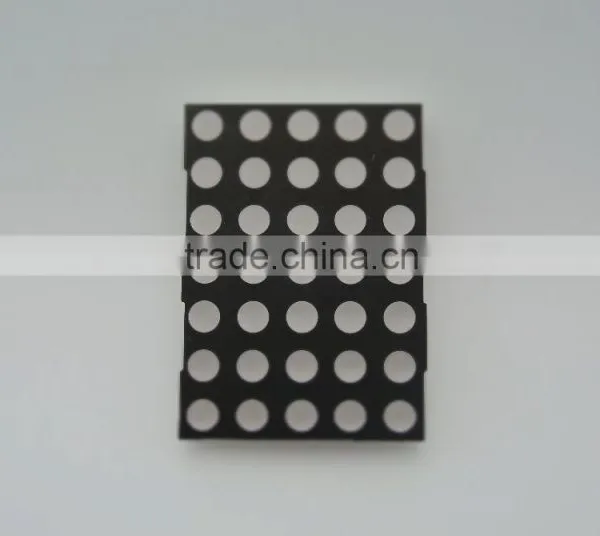 Rohs Compliant Red and Green Color 5*7 Dots LED Dot Matrix Display photo-3