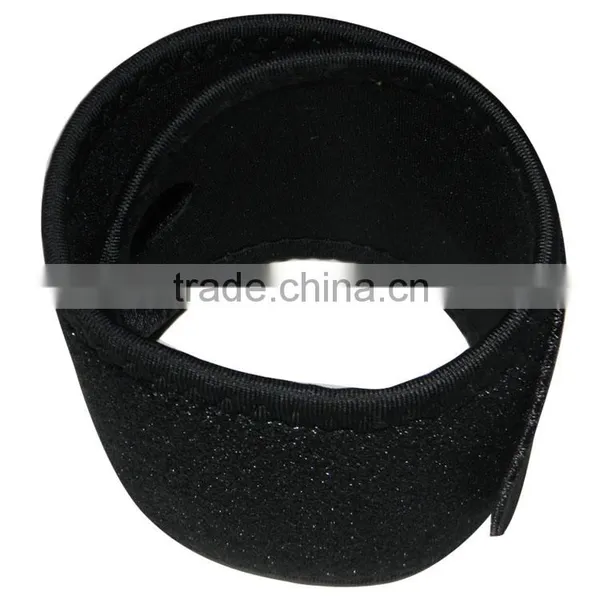 OEM Adjustable Neoprene Wrist Brace Wrist Wrap for Sport photo-3