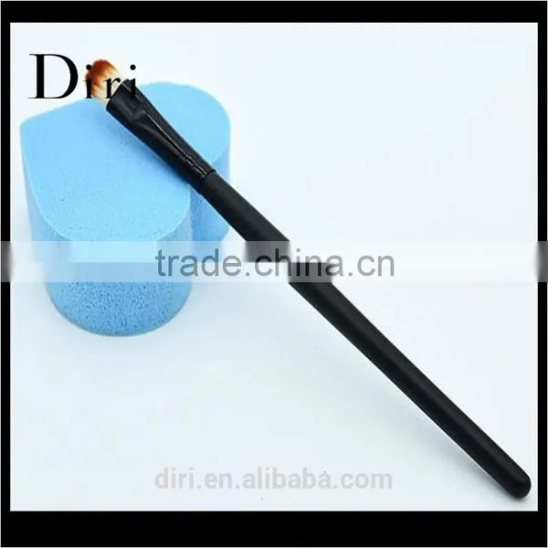 Angled Eyebrow Brush Eyeliner Brush With Synthetic Hair and Pearl Handle photo-2