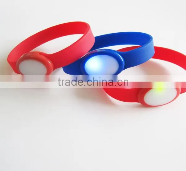 LED Silicon Bracelet Custom,silicon Bracelet From China,top Grade Led Silicone Rubber Wristband photo-2