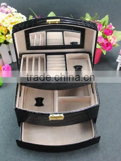 Leather Jewelry Box