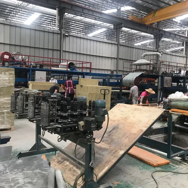 Eps Cement Board Fireproof Sandwich Panel Polystyrene Sandwich Panel photo-2
