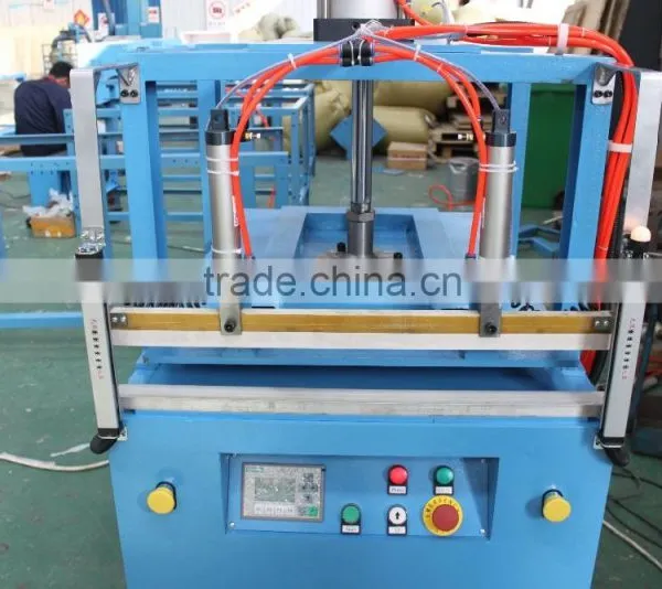 Pillow Pressing Packing Machine photo-4