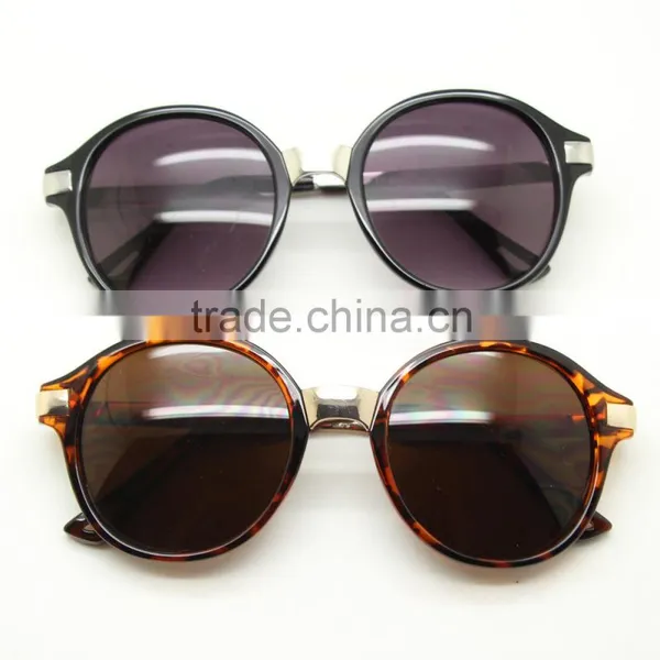 Classic Style Circular Metal Round Sunglasses With Metal Bar photo-6