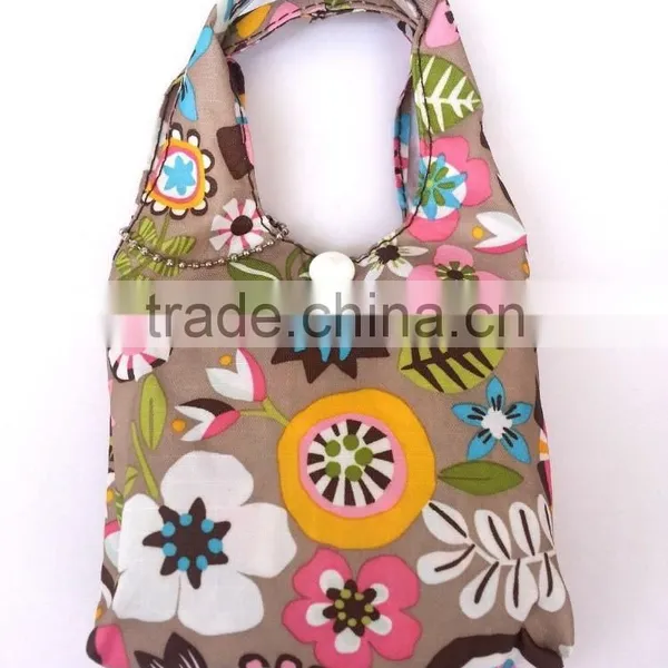 Wholesale Reusable Foldable Portable Folding Tote Shoulder Shopping Bag With Small Pouch photo-5