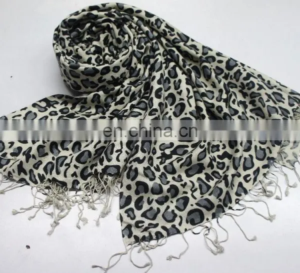 Silk Pashmina Wool Printed Scarves 2017 photo-3