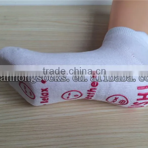 Custom Made Yoga Socks Non-slip Gym Sock photo-2