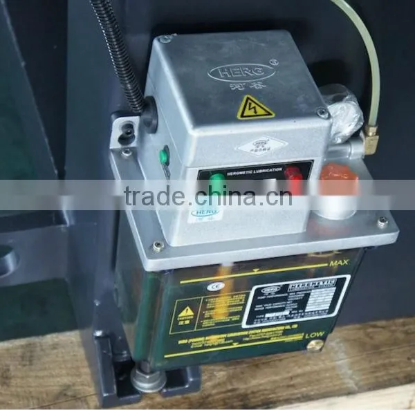 80 TON Plastic Injection Molding Machine photo-5