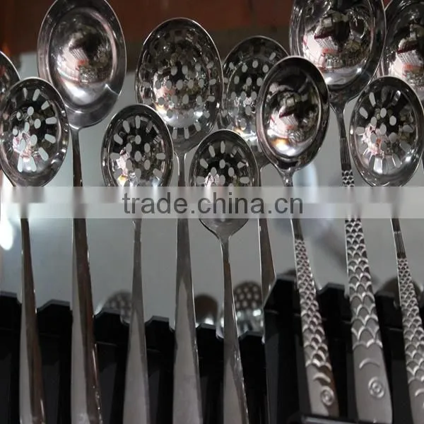2016 High Quality and Low Price Stainless Steel Knife Spoon and Fork Set photo-4