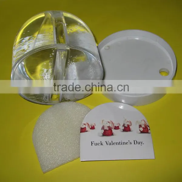 2014 Newest Plastic Snow Globe With Photo Insert