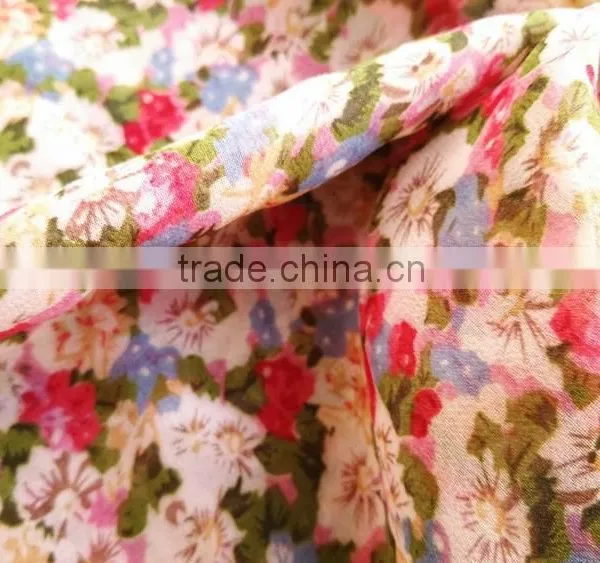 Chiffon Fabric Print Flower Design for Woman Garment photo-2