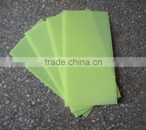 Bee Plastic Honey Comb Foundation Plastic Comb Foundation for Apiculture photo-2