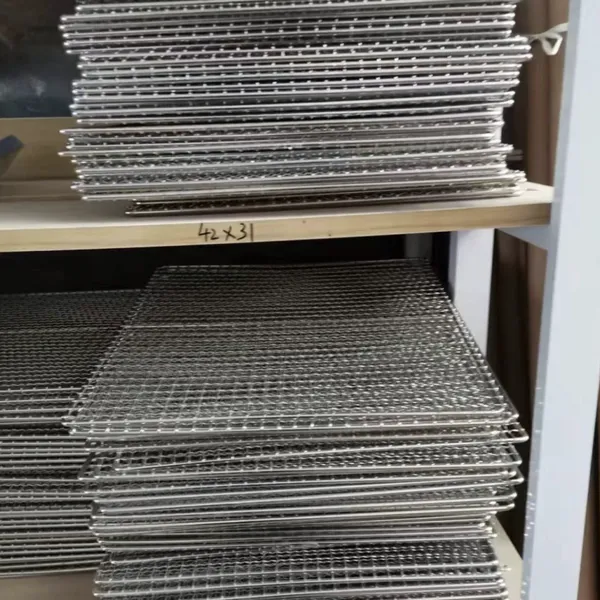 304 Stainless Steel Drying Mesh 0.5mm Wire Diameter 5mm Aperture 1.5m Width for Industrial Drying