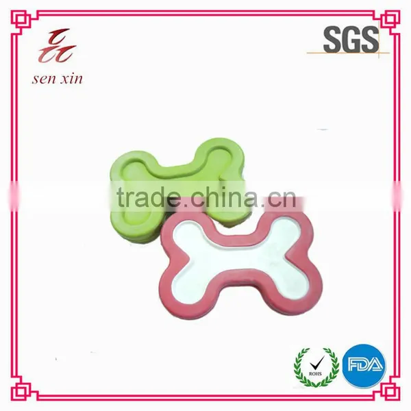 2016 Fashionable Real-looking Soft Rubber Dog Animal Toy, Bone Shape Dog Toy photo-3