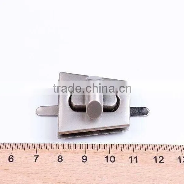 Factory Ladder Turn Lock Metal Handbag Lock for Satchel photo-3