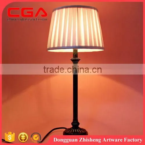 Factory Provide Good Price for Table Lamp,polyresin Table Lamp for Home Decoration photo-4