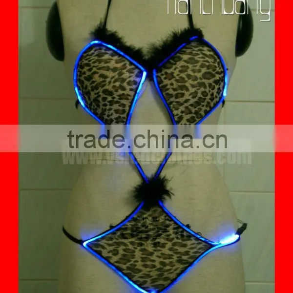 Programmed wireless dd bra for sexy girl performance