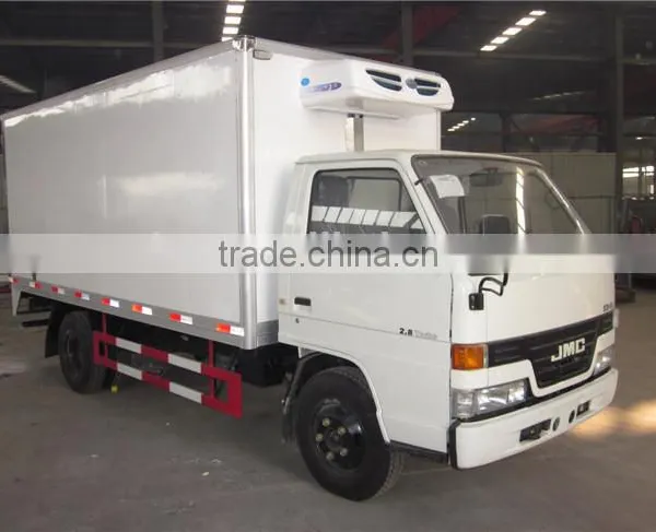 JMC 4*2 4m Length Refrigerated Truck for Supplying Fresh Vegetable photo-6