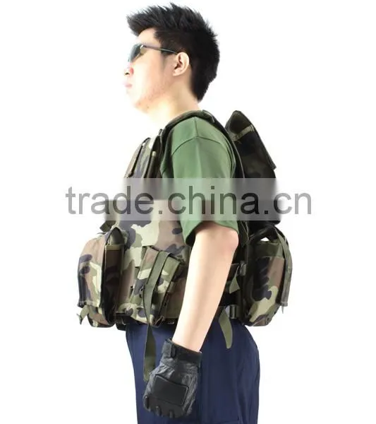 Camouflage Woodland Green Tactical Vest With Pen Flash Light Magazine Pouch for Front Rear photo-4