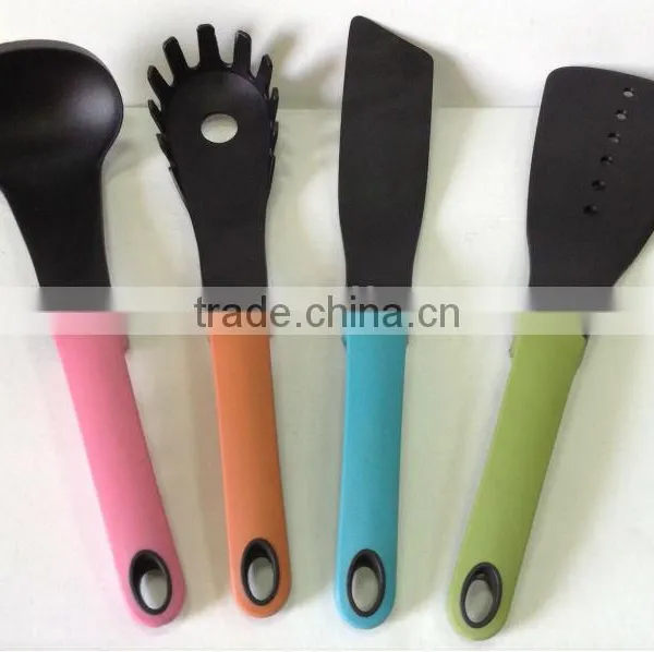 4PCS Colorful Self-standing Nylon Kitchen Utensils Set photo-2