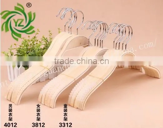 Wooden Hanher for Clothes photo-2