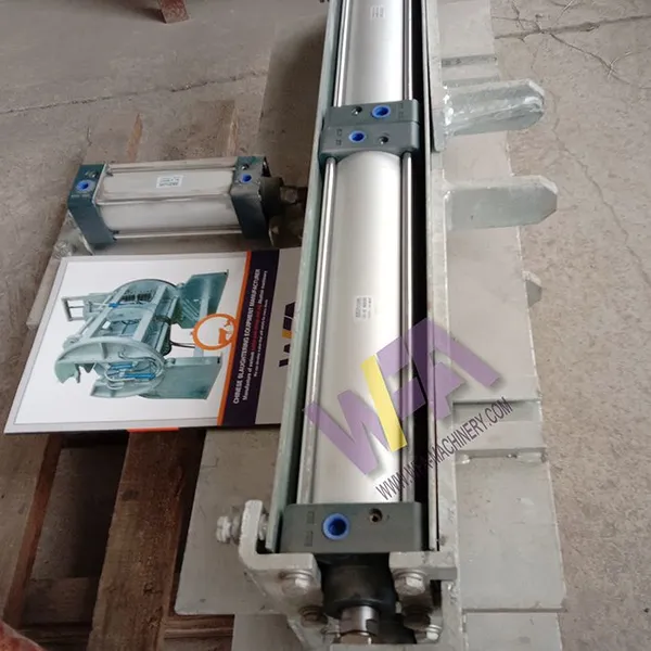 Factory Price Cattle Slaughtering Machine Legs Separated Device for Slaughter House Equipment photo-4