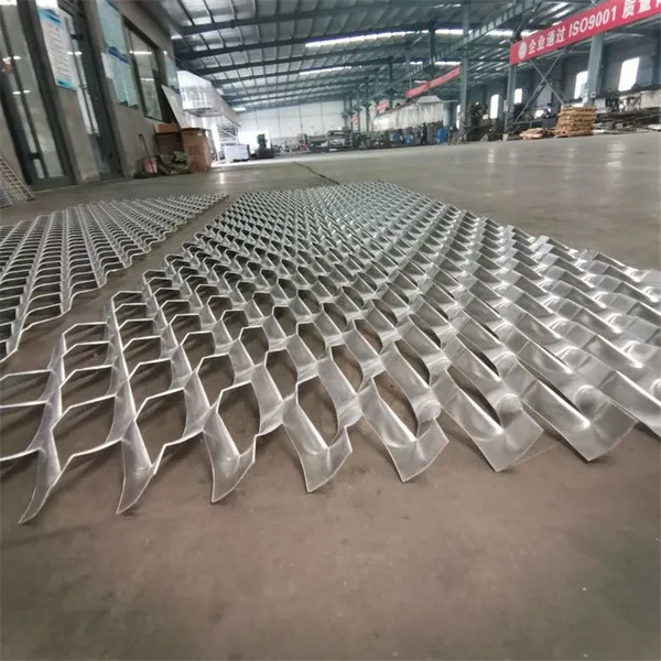 Factory Direct Aluminum & Stainless Steel Expanded Metal Mesh in Various Sizes photo-5