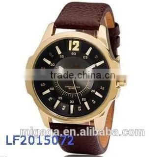 New Fashion Men's Watches Sport Men Quartz Watch With Leather Strap
