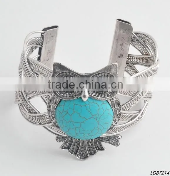 Large Turquoise Antique Silver Textured Wide Cuff Bangle photo-5