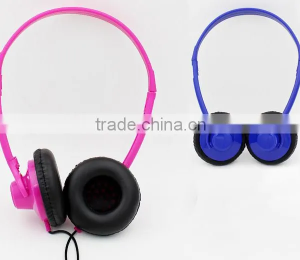 Lightweight Hot Sale Low Price Smartphone Rotate Headphone photo-2