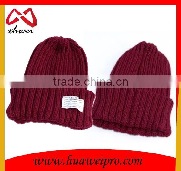 Custom Plain Beanie Cheap Knitted Beanie Black and White Letters photo-4