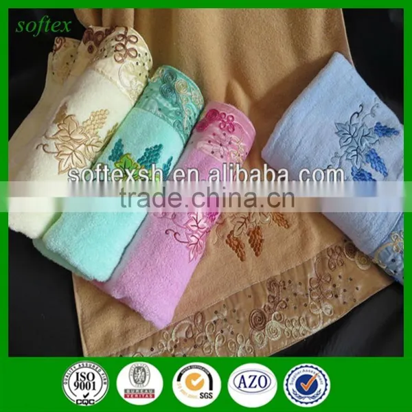 China Manufacturer 100% Cotton Fashion Solid Color Lace Bath Towel Set photo-4