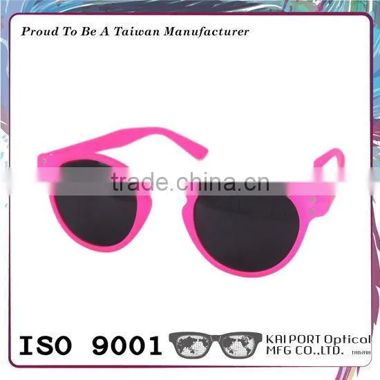 Fashionable Neon Color Design Dark Gray uv Protective Lens pc Material Vintage Sunglasses for Wholesale photo-3