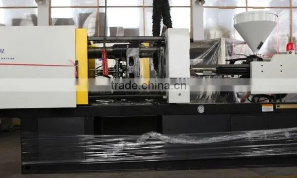 Full Automatic PVC Injection Moulding Machine photo-2