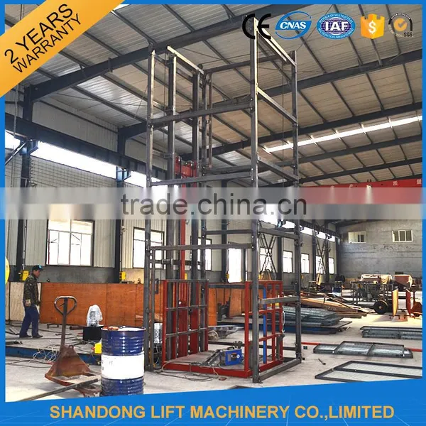 5m 2000kgs Warehouse Guide Rail Chain Lifting Cargo Lift photo-2