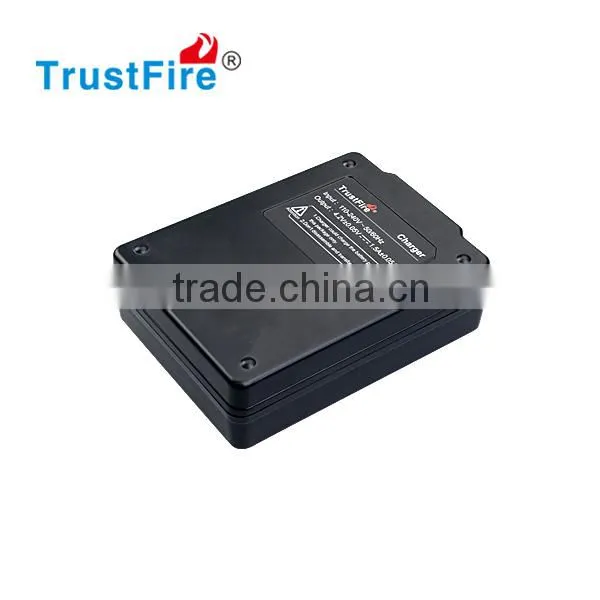 2016 Newest Trustfire BP01 Battery Pack , 6200mah Rechargeable Battery Pack With Intelligent Battery Charger photo-4