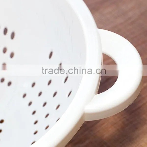 White Plastic Colander Strainer Sieve Kitchen Fruit and Vegatable Basket photo-4