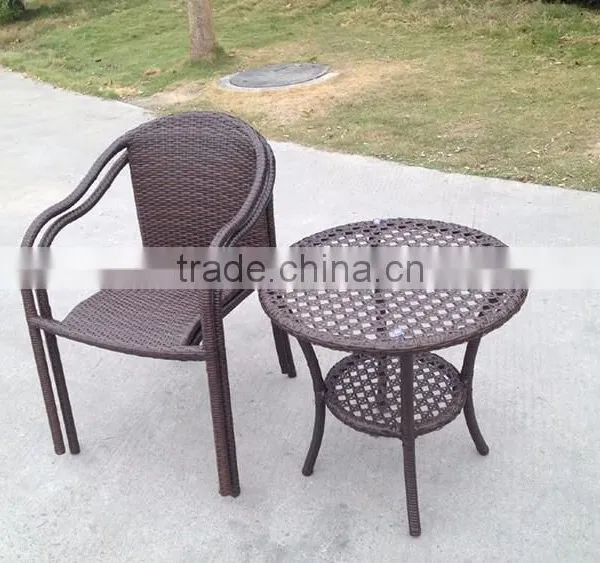 3 Pcs Outdoor Garden Coffee Table And Folding Chair photo-4