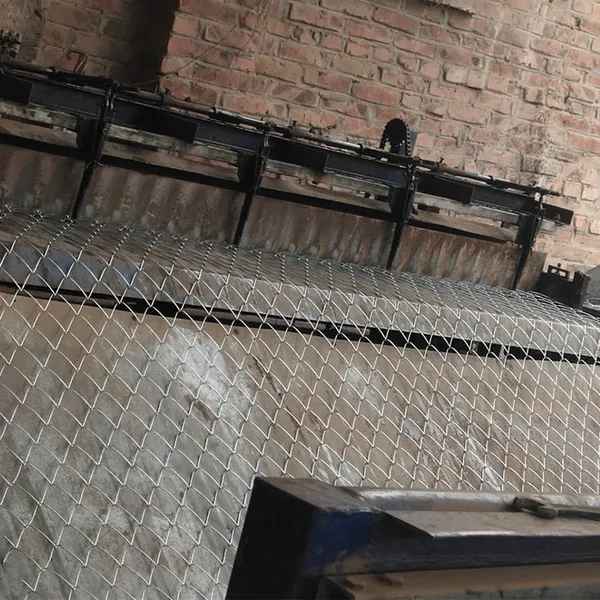 PVC Coated Chain Link Fence for Sports Fields and Playgrounds photo-5