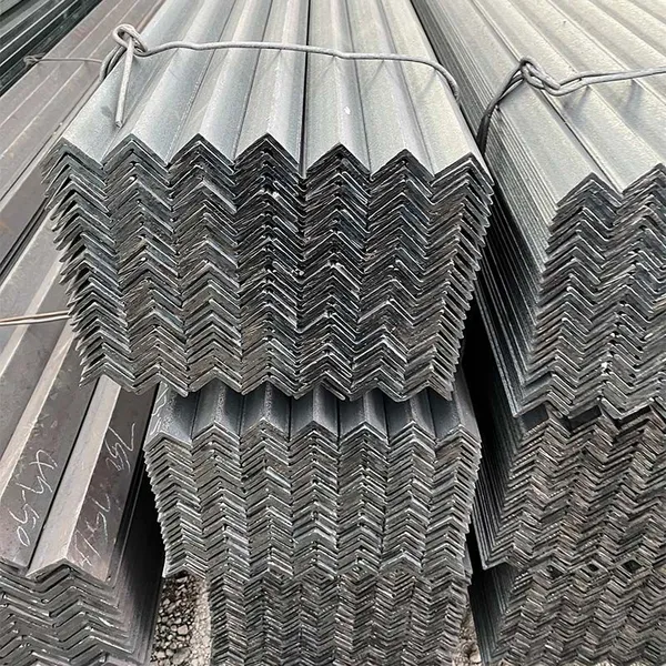 Fábrica profissional  Chapa de ângulo de aço carbono leve laminado a quente preto de 4mm