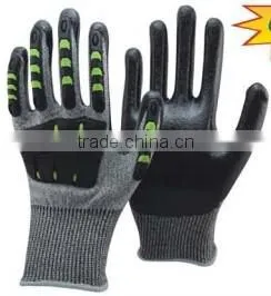 Anti-cut High Impact Resistant TPR Glove,Cut Level 5 photo-3