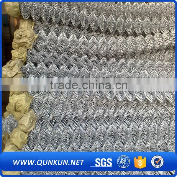 Manual Chain Link Fence Hot Sale in China photo-3