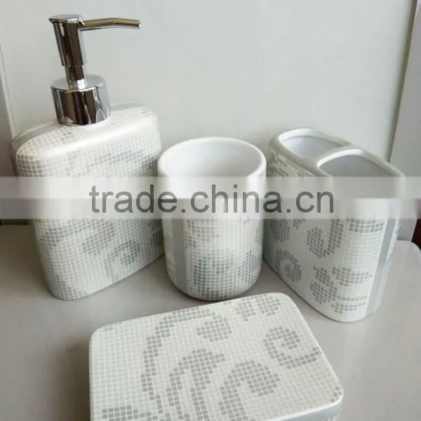 MZ-Hot Sale New Design Accessories Colorful Ceramic Bathroom Set of China Factory photo-6
