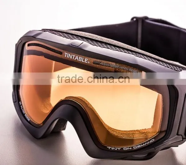 Taiwan Made Smart Tint Electrochromic Sports / Ski Goggle photo-2
