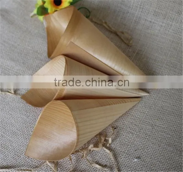 FSC Top Grade Custom Pine Wooden Mini Cone for Food photo-2