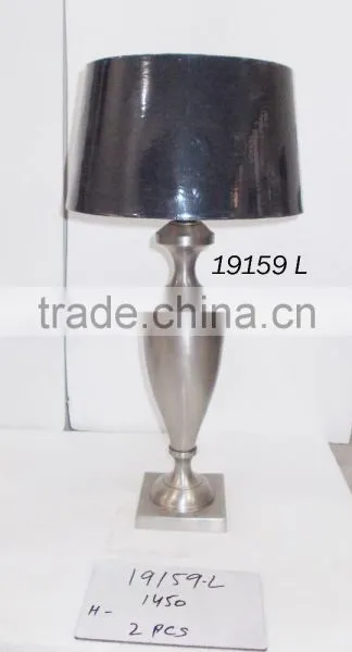 Metal Table Lamp, Energy Saving Table Lamp for Indoor Decor and Lighting photo-3