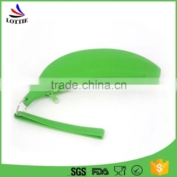 Lottie New Product Wholesale Coin Purse Banana Shaped School Silicone Children Pencil Bag photo-4
