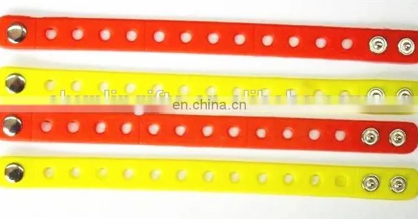 3D Soft PVC Keychain for 2015 New Year photo-3