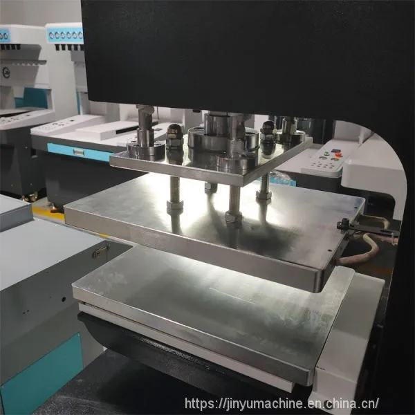 Embossing Machine for T-shirt Leather Products Embosser photo-2