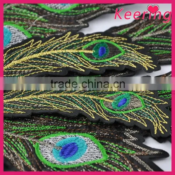 Handmade Peacock Applique Embroidery Designs for Wedding Dress Decoration photo-4